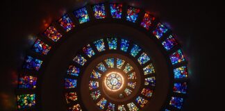 Jaki jest wzór na objętość walca?