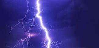 Czy nieletni może jeździć traktorem?