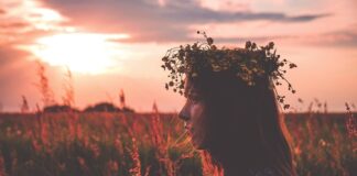 Jak zrobić samemu stroiki wielkanocne?