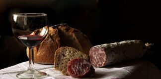 Czego symbolem jest kiełbasa?