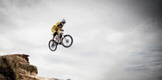 Co grozi za jazdę z niezarejestrowaną przyczepa?