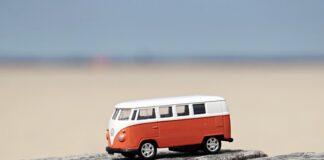 Czy kamperem można ciągnąć przyczepę kempingową?