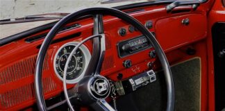 Jak podłączyć uniwersalny obrotomierz?