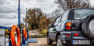 Jak przewozić kask motocyklowy?